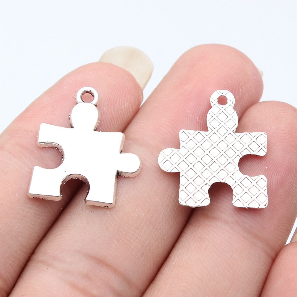 WYSIWYG 10pcs 23x20mm 2 Colors - Board Game For 2 People recension och pris